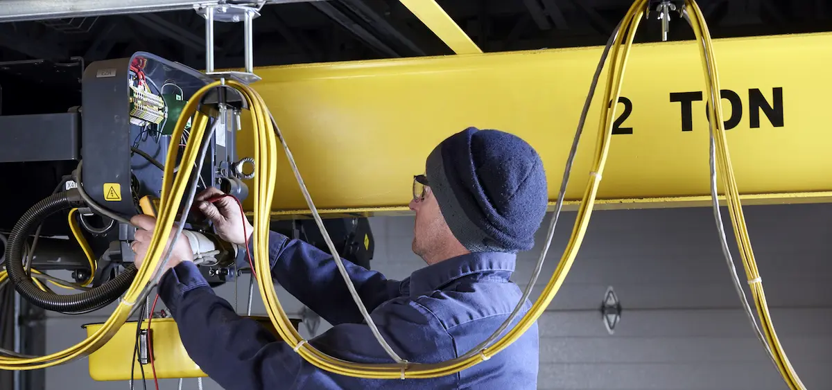 crane-hoist-mechanisms-maintenance-1
