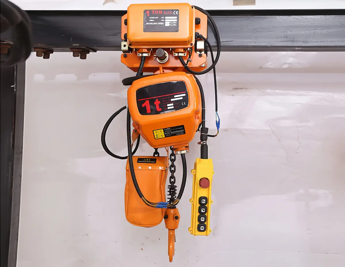 1-Ton Chain Hoist 3