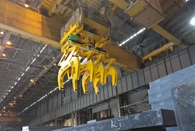 Enhancing Lifting Precision: Structure and Working Principles of Crane Tongs