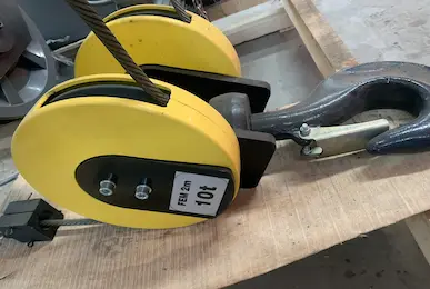 HSCRANE 10T and 25T Crane Hooks Delivered to Vietnam