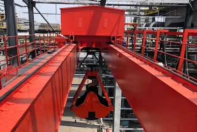 Boosting Sludge Removal Efficiency with Clamshell Grab Crane in Vie...