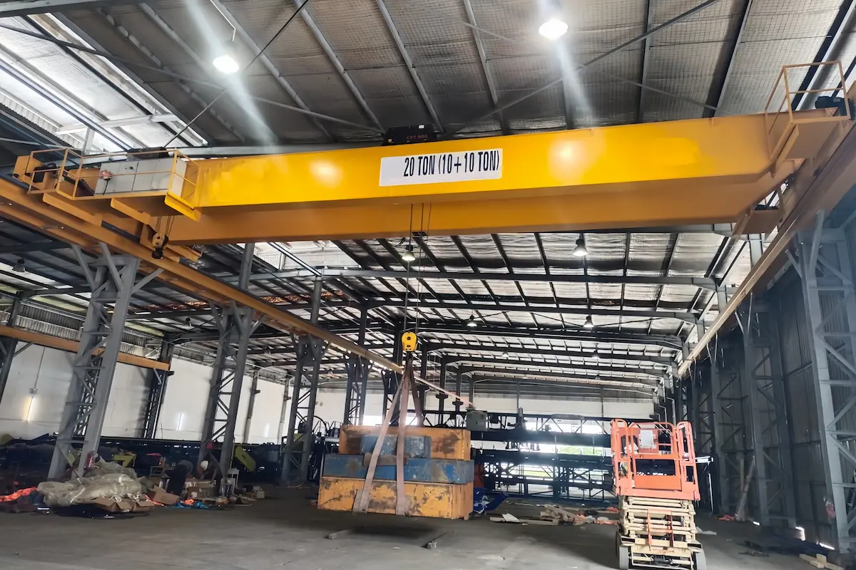 overhead-crane-2