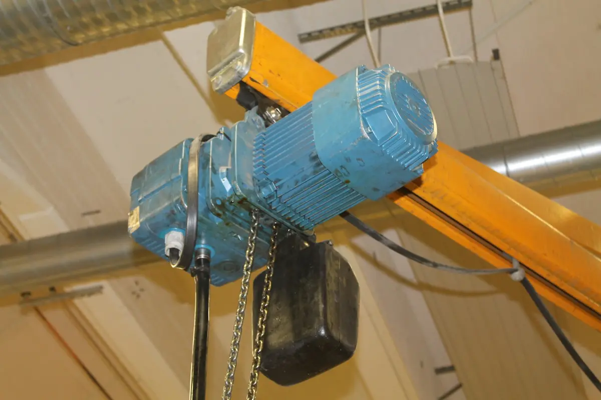 electric-hoist-3